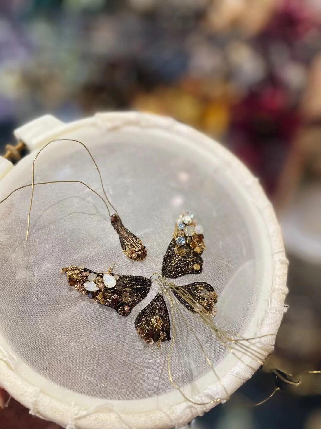 Black Gold Butterfly：Brooch/Hairband /Necklace