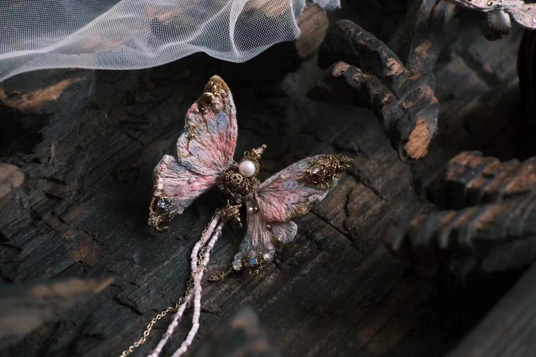 Pink Butterfly：Brooch/Hairband /Necklace